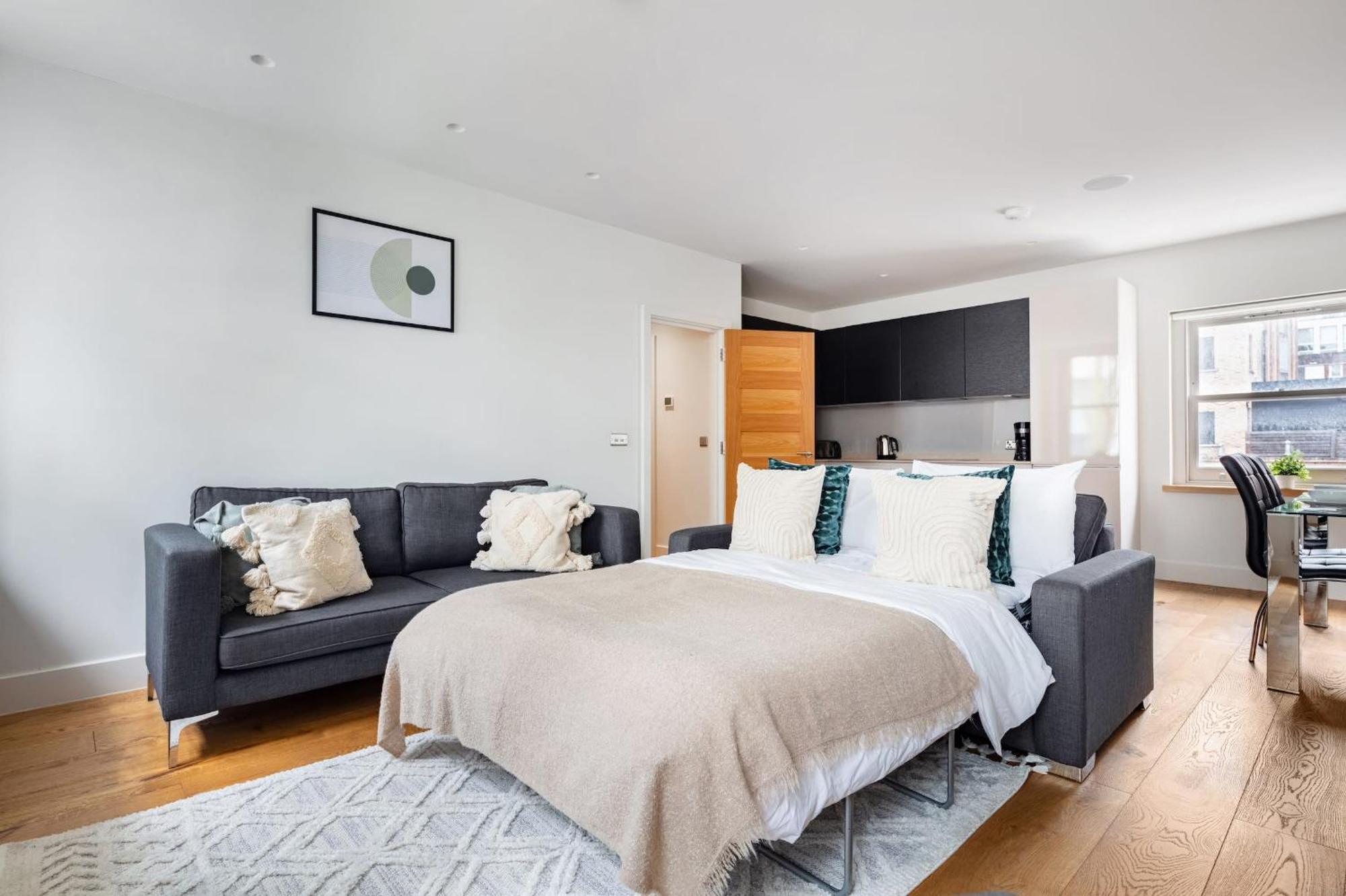 2Br In Soho - Charlotte Street - Cityapartmentstay Лондон Экстерьер фото