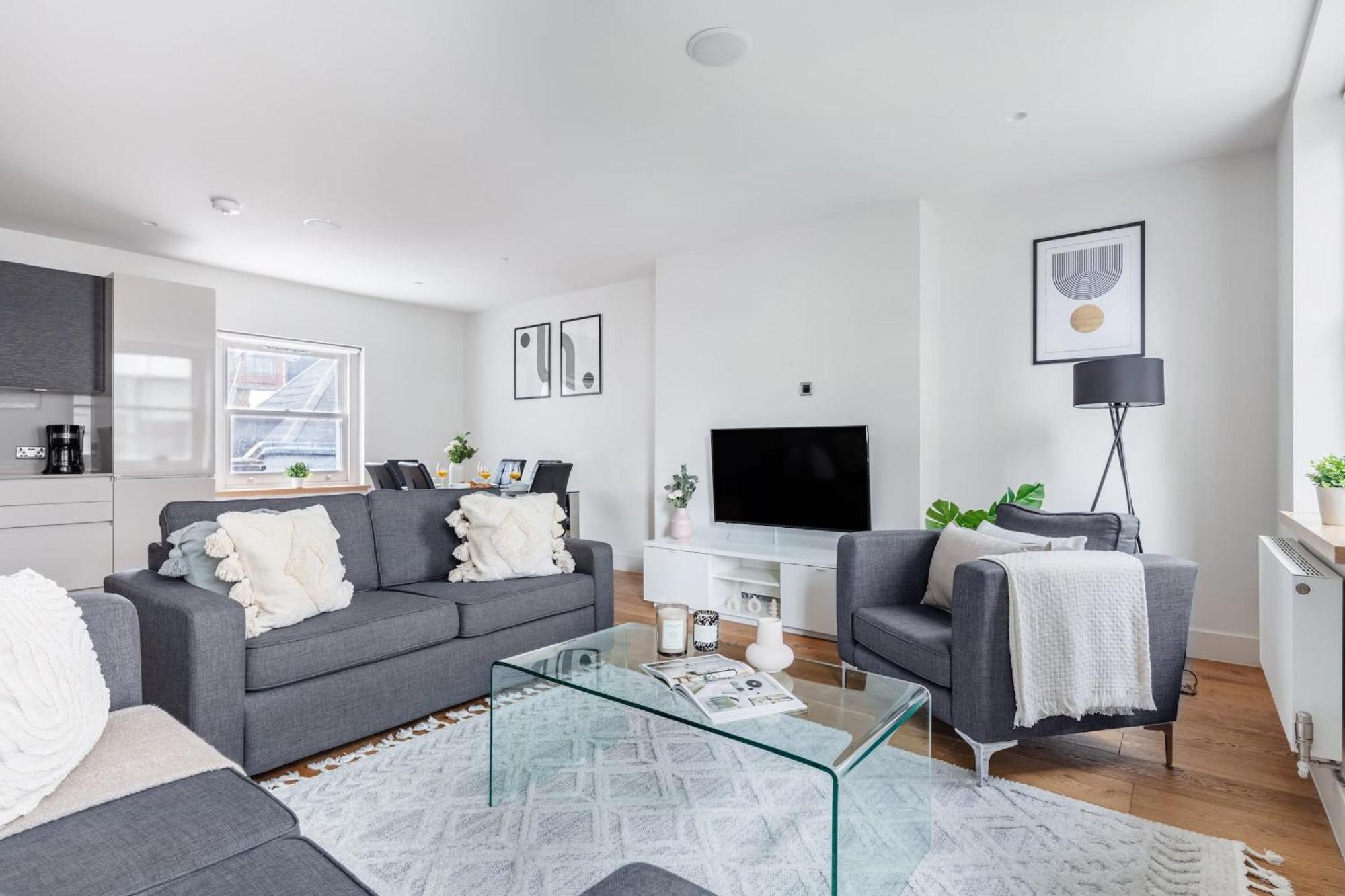 2Br In Soho - Charlotte Street - Cityapartmentstay Лондон Экстерьер фото