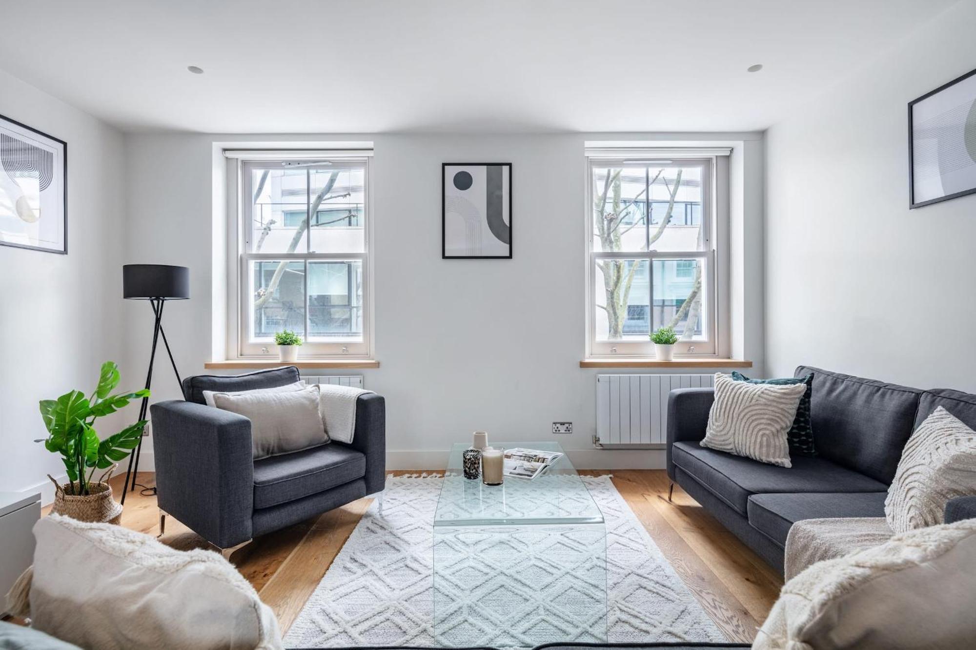 2Br In Soho - Charlotte Street - Cityapartmentstay Лондон Экстерьер фото